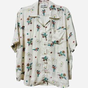 Antik Batik Embroidered Cream Floral Shirt Med– Artisan Boho Parisian Style